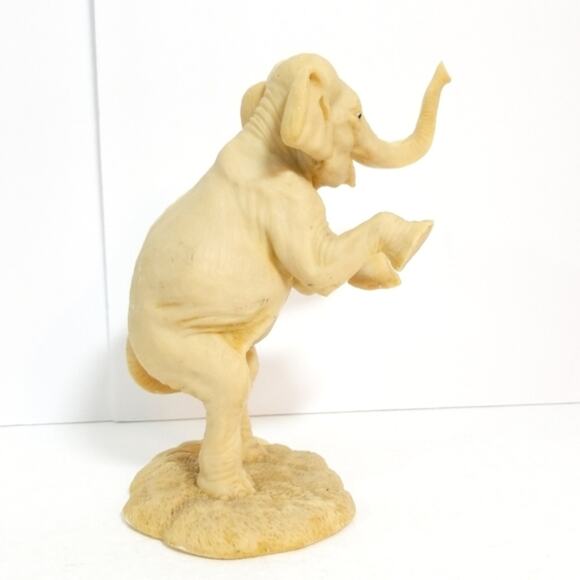 Heavy elephant trunk up lucky sculpture 9.5 inches - Picture 4 of 7
